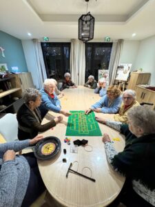 Nahoma-residence-service-seniors-Nevers-jeu-de-la-roulette